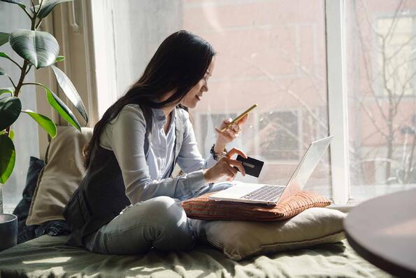 customer data platform tracking a customer’s purchase